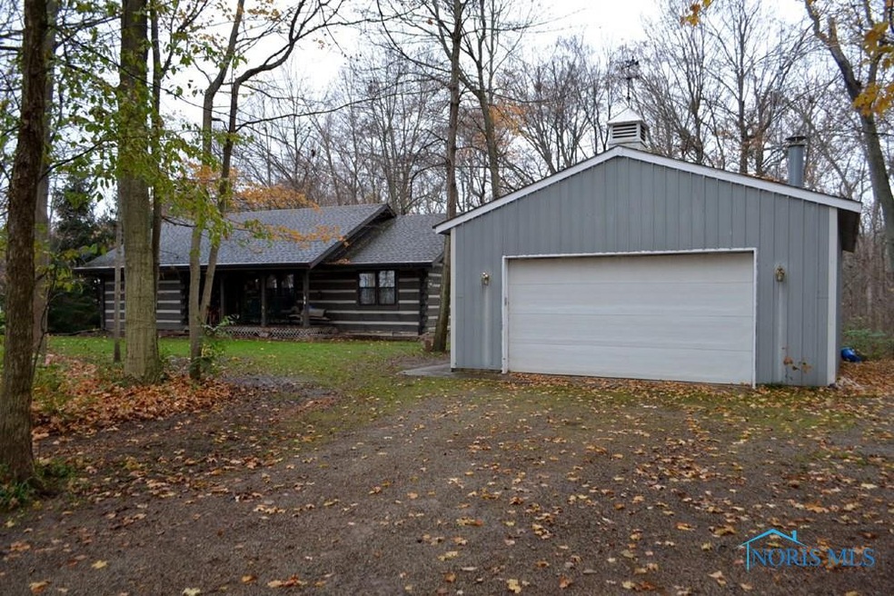 15711 Custar Rd, Grand Rapids, OH 43522 - photo 1