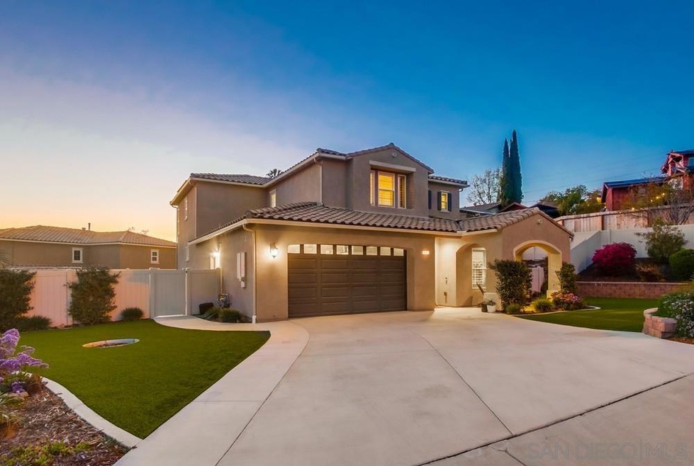 Sold $1,430,000 • Co-Listing Agent