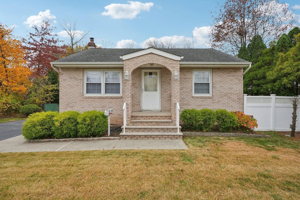 55 Metuchen Ave, Woodbridge, NJ 07095 - photo 1