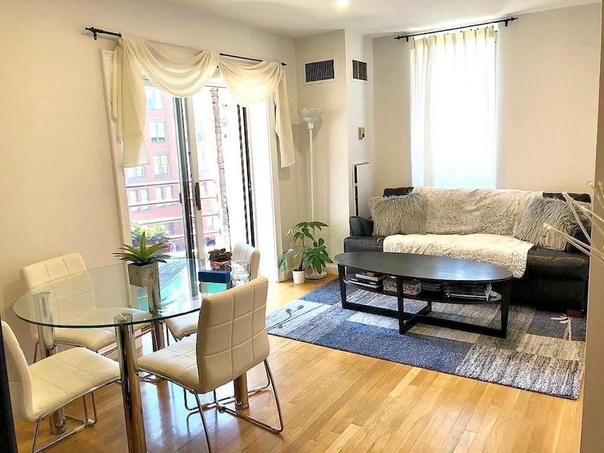 19 Wiget St unit 402, Boston, MA 02113 - photo 1
