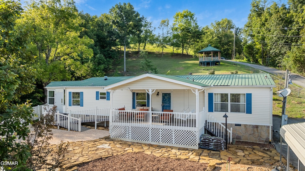 727 Autumns Peak Way, Sevierville, TN 37876 - photo 1