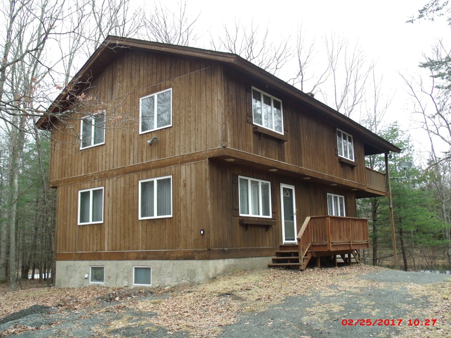 218 Basswood Dr, Hawley, PA 18428 - photo 1