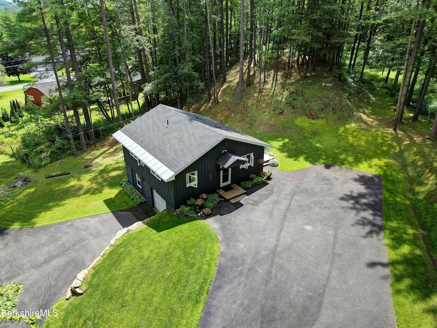 465 Spring Street 25-900-Aerial-View