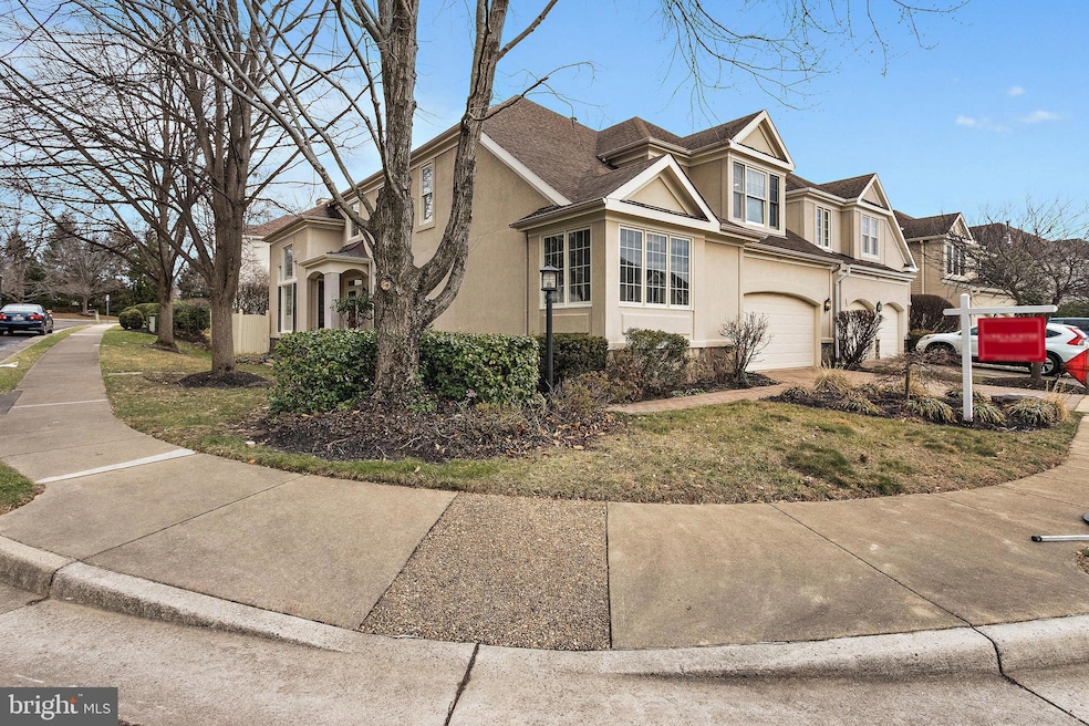 Sold $1,060,000 • Co-Listing Agent