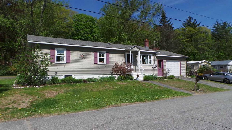 284 Wilder St, White River Junction, VT 05001 - photo 1
