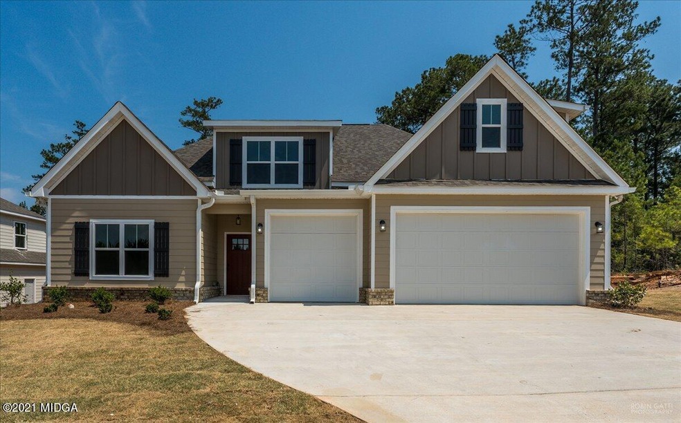 165 Fairway Cir, Macon, GA 31211 - photo 1