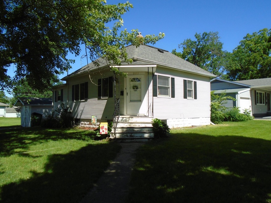 2103 Marshall St.