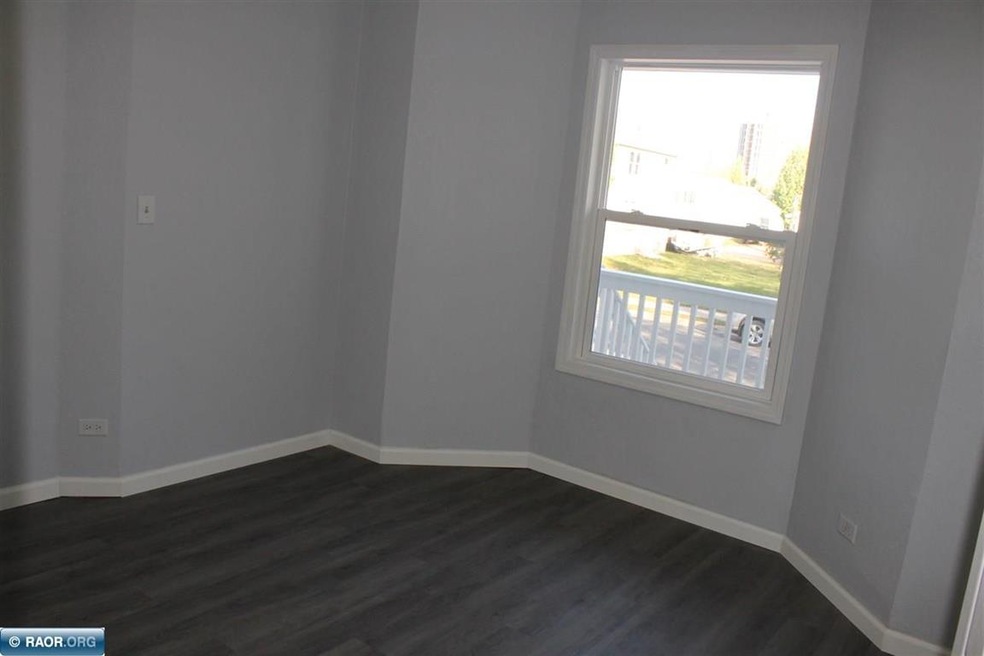 220 2nd St N, Virginia, MN 55792 - photo 1