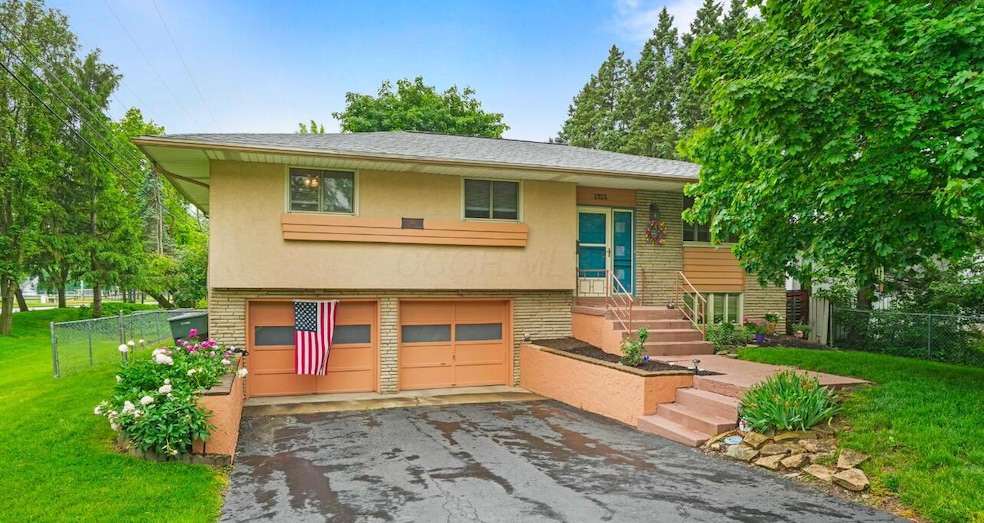 1325 Sunbury Rd, Columbus, OH 43219 - photo 1