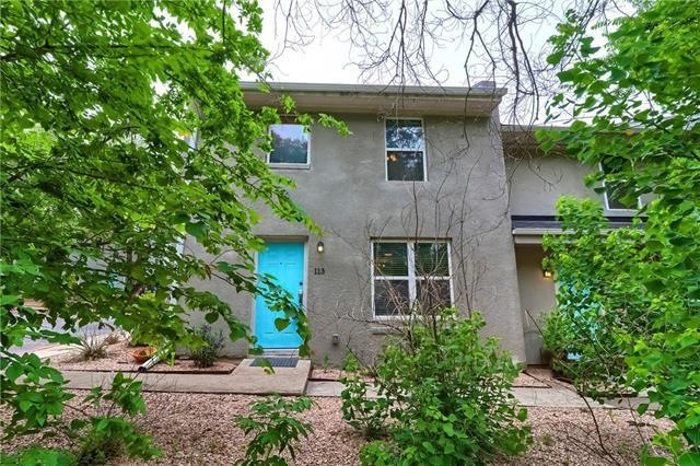 Move-in-Ready 2 BD/ 1.5 BA Condo at Manor Townhome