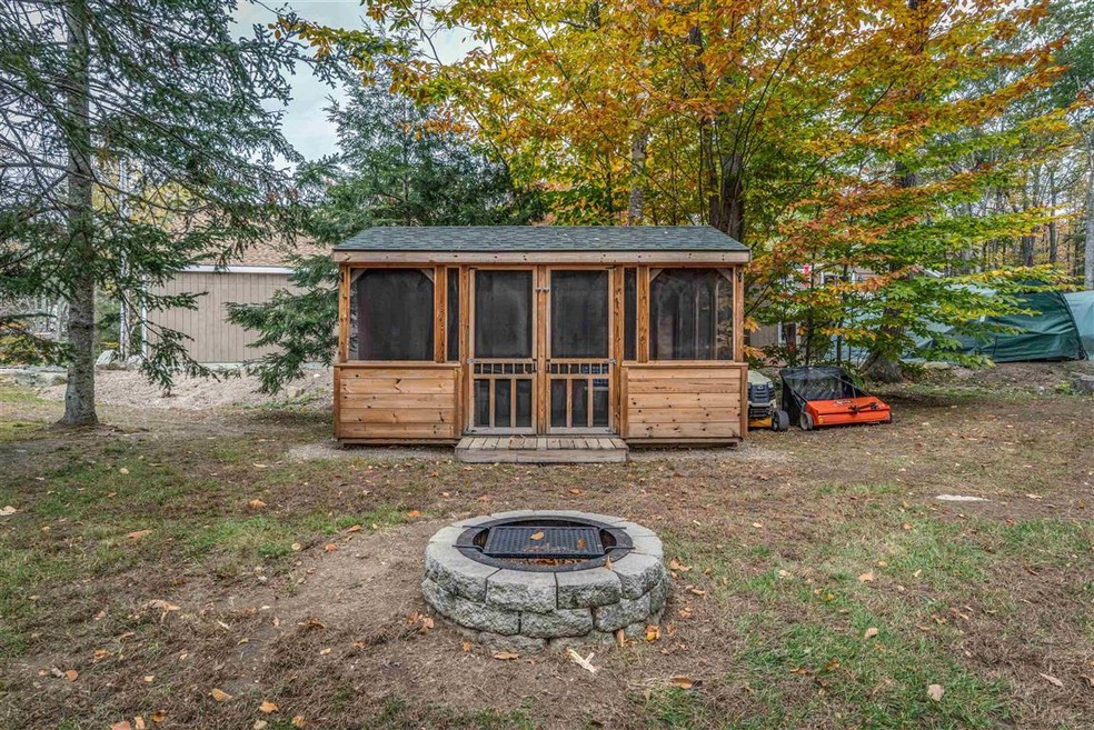 130 Great Ln E, Wakefield, NH 03872 - photo 1