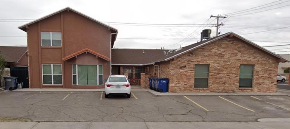10504 Ashwood Dr unit A, El Paso, TX 79935 - photo 1