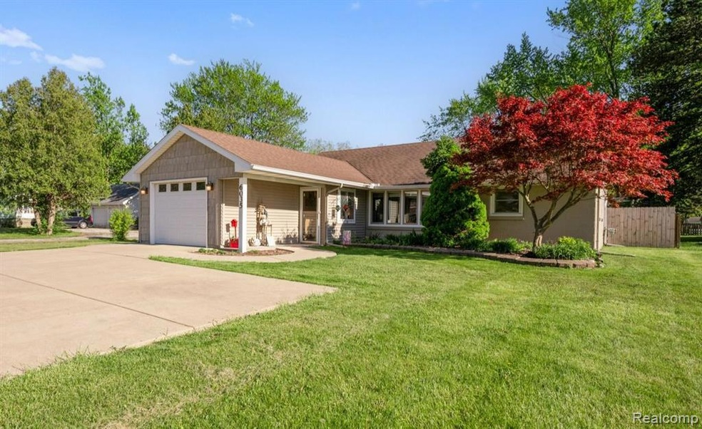 6035 Corunna Rd, Flint, MI 48532 - photo 1