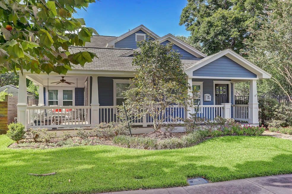 202 Munford St, Houston, TX 77008 - photo 1