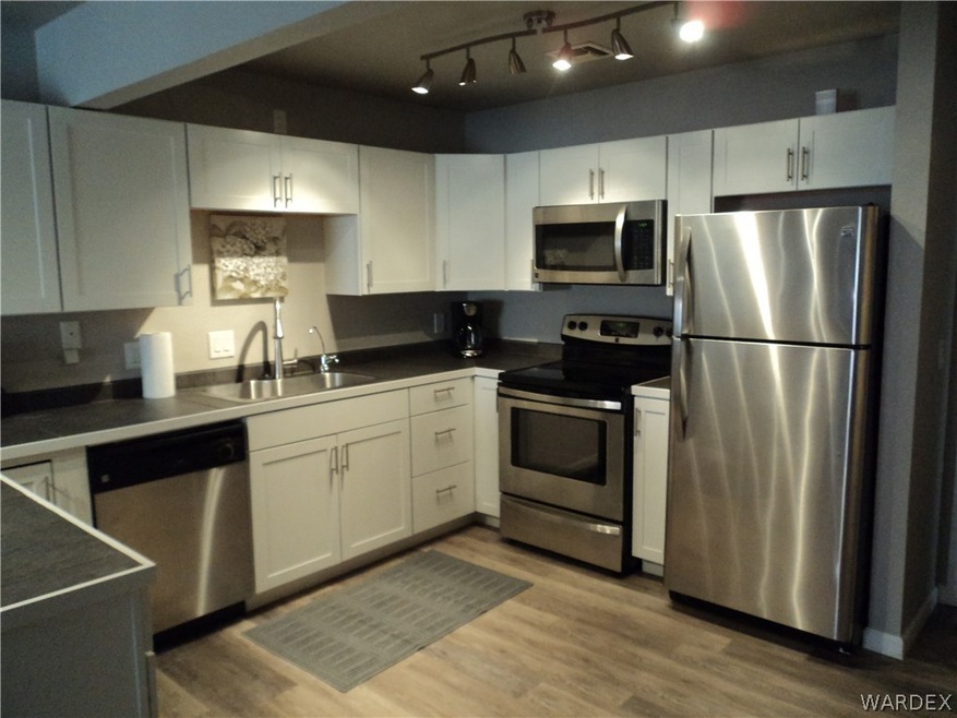 1850 Swanson Ave unit B8, Lake Havasu City, AZ 86403 - photo 1