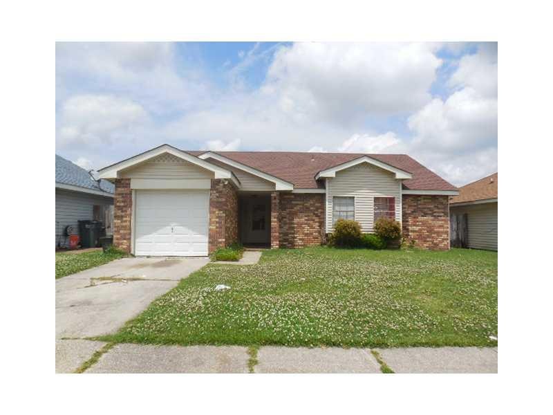 2708 Doreen Ln, Marrero, LA 70072 - photo 1