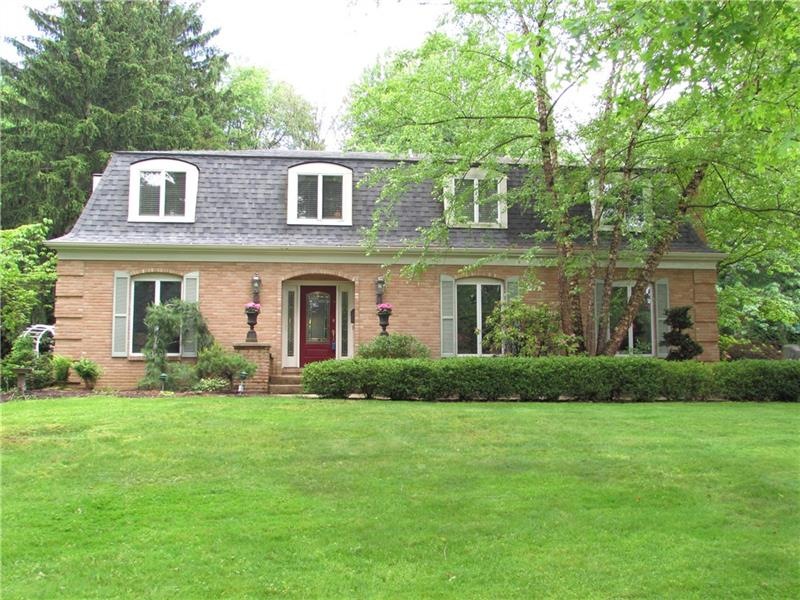 Simply Stunning 5 Bedroom, 3.5 Bath 3650+ Square F