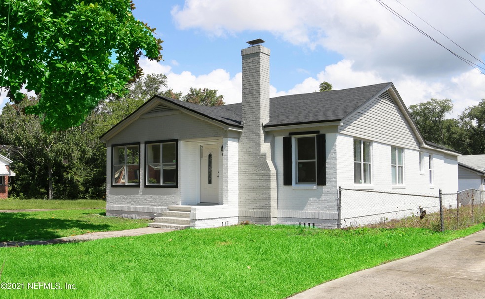4763 Attleboro St, Jacksonville, FL 32205 - photo 1