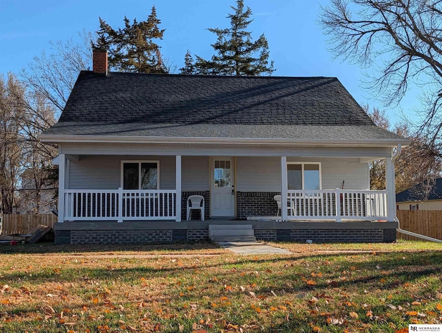 1530 N Linden St, Wahoo, NE 68066 - photo 1