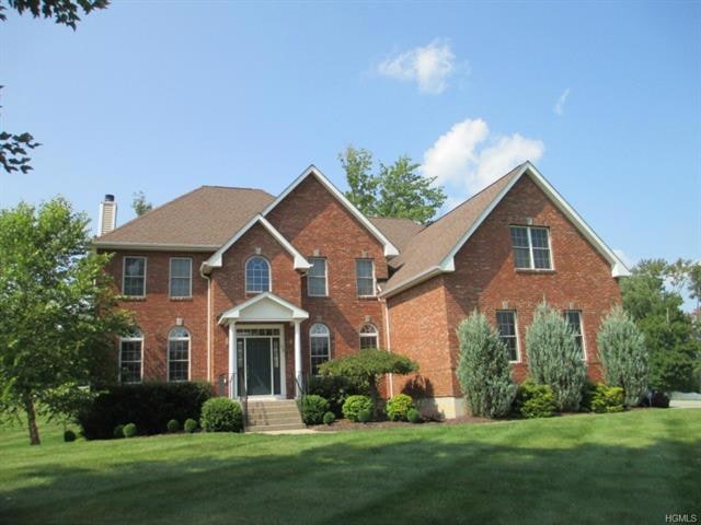 95 Country Club Rd, Hopewell Junction, NY 12533 - photo 1