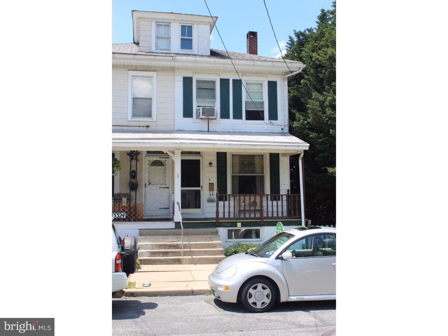 3326 Earl St, Reading, PA 19605 - photo 1