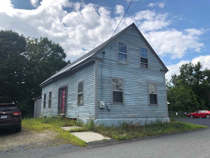 9 Walnut St, Claremont, NH 03743 - photo 1