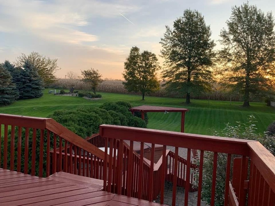 1511 Brett St, Cedar Rapids, IA 52405 - photo 1