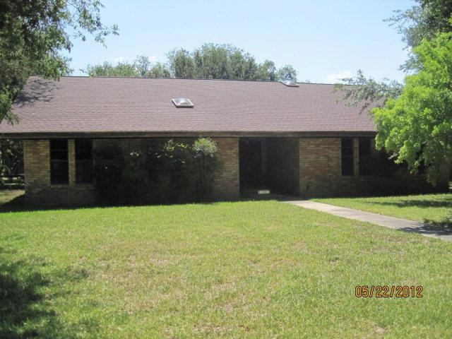 1807 Forest Ln, Weslaco, TX 78596 - photo 1