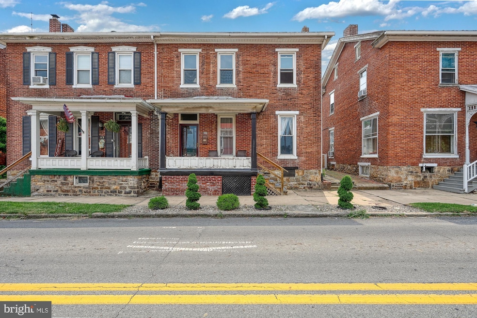 115 N 4th St, Newport, PA 17074 - photo 1