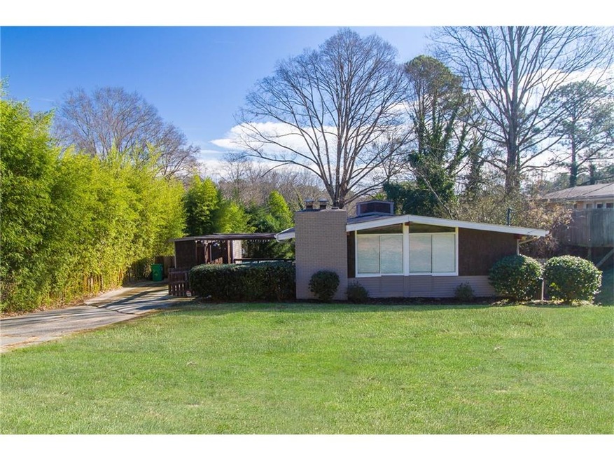 This gorgeous ranch w/ contemporary touches sits o