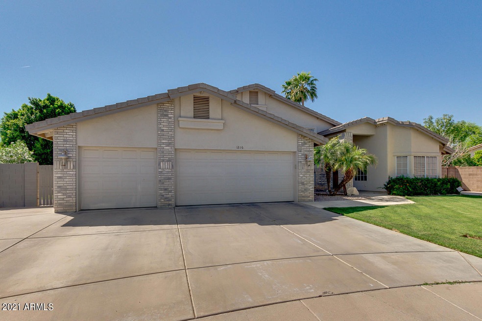 1216 N Benson Ln, Chandler, AZ 85224 - photo 1