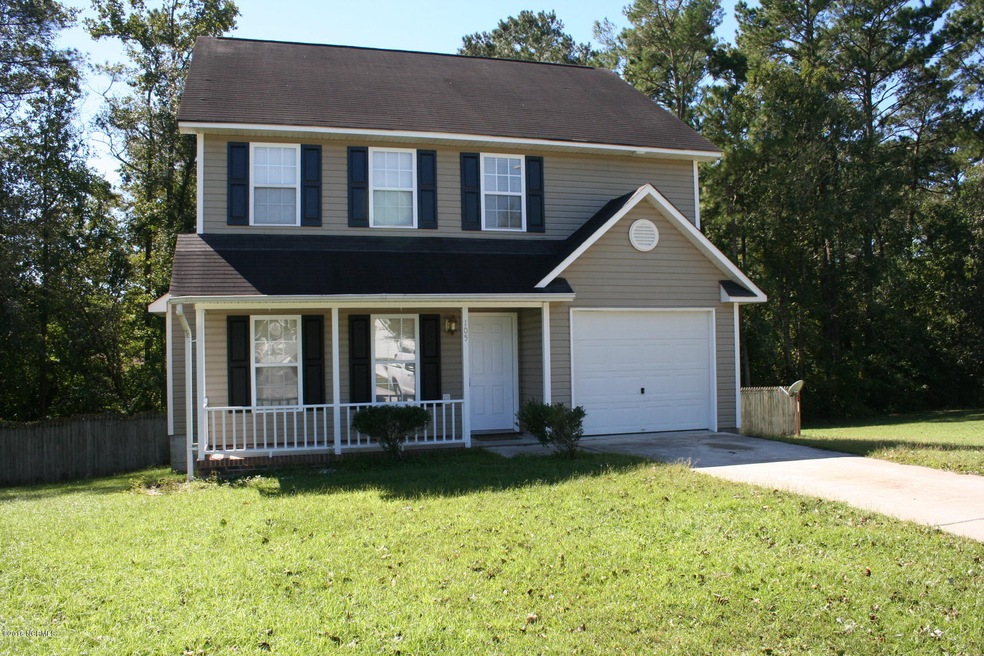 105 Huff Ct, Jacksonville, NC 28546 - photo 1
