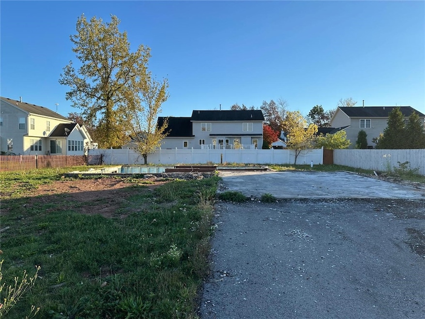 Pending $26,000 • Co-Listing Agent