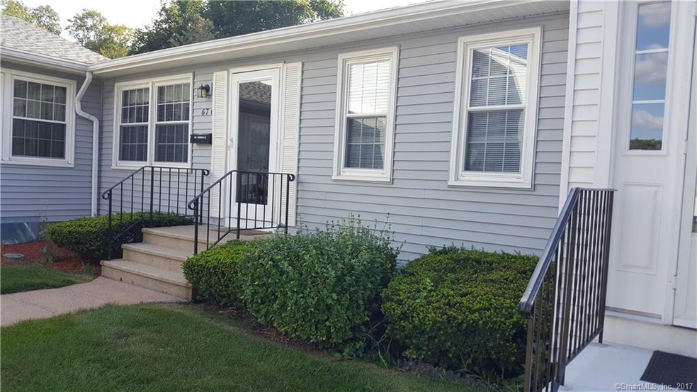 67 Ambassador Dr unit C, Manchester, CT 06042 - photo 1