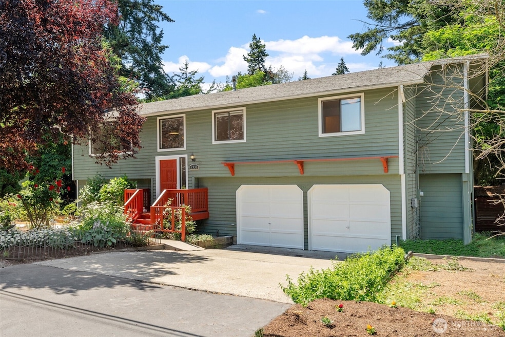 7331 151st Ave NE unit B, Redmond, WA 98052 - photo 1