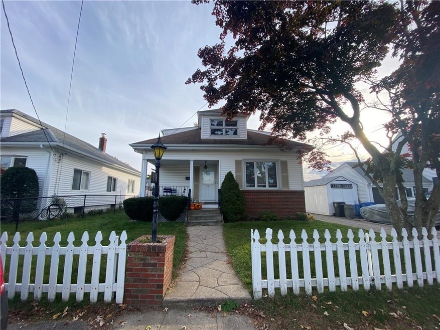 198 Wayland Ave, Cranston, RI 02920 - photo 1