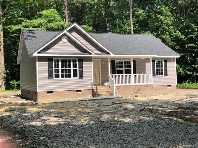 3125 Prince George Dr, Hopewell, VA 23860 - photo 1