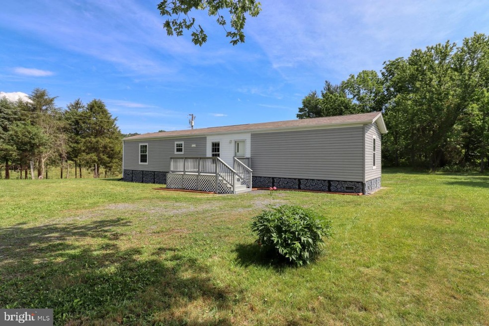 3662 Stoney Creek Rd, Edinburg, VA 22824 - photo 1