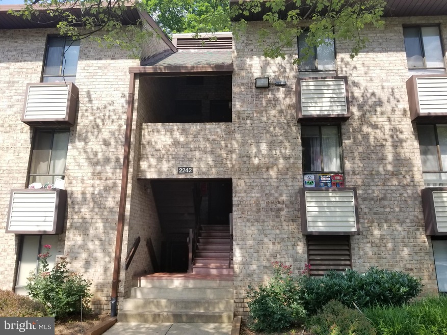 2242 Castle Rock Square unit 2B, Reston, VA 20191 - photo 1