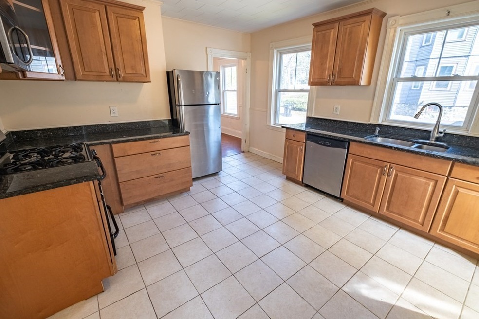 257 Waverley St unit 1, Belmont, MA 02478 - photo 1