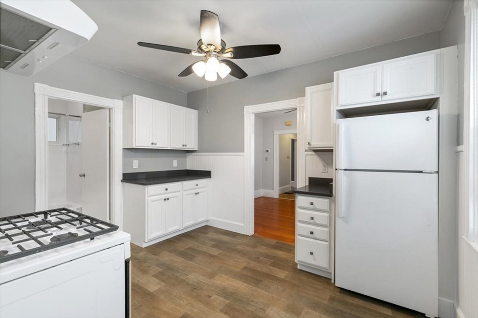 28 Hillside Ave unit 1, Everett, MA 02149 - photo 1