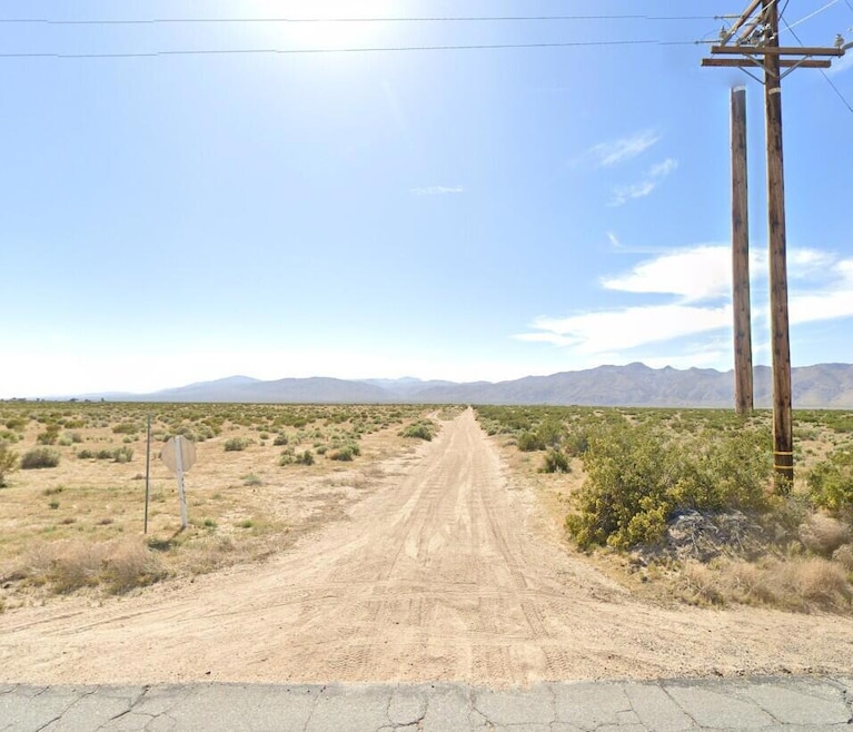 46907233 ROAD TO LOT (Anne Ave)