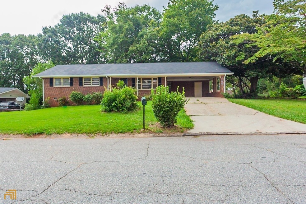 6426 Peacock Blvd, Morrow, GA 30260 - photo 1