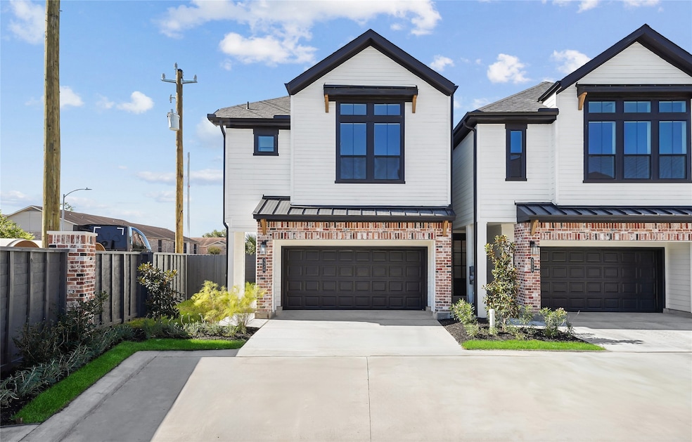 9221 Washington Heights St, Houston, TX 77063 - photo 1