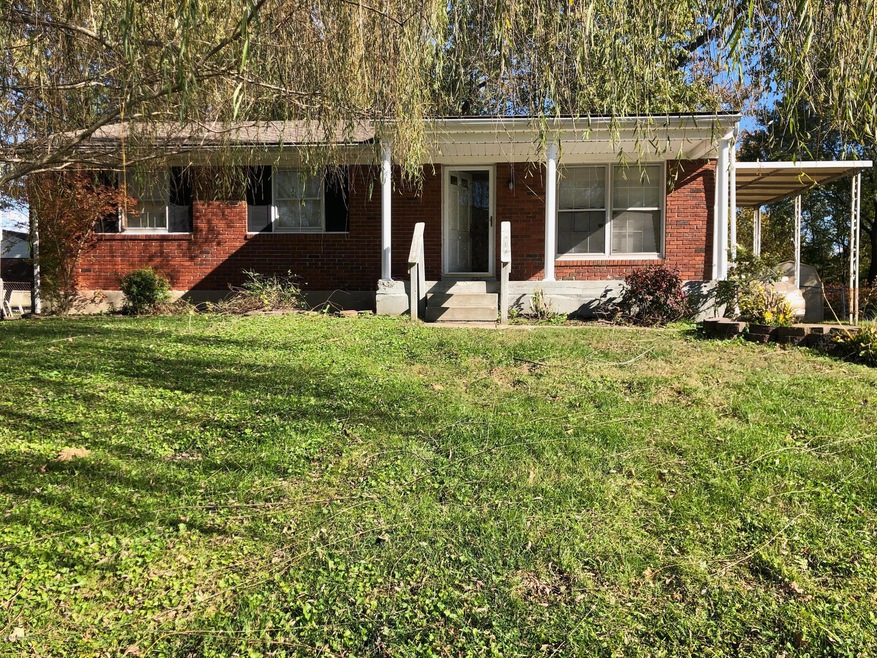 5509 Idlewood Ln, Louisville, KY 40291 - photo 1