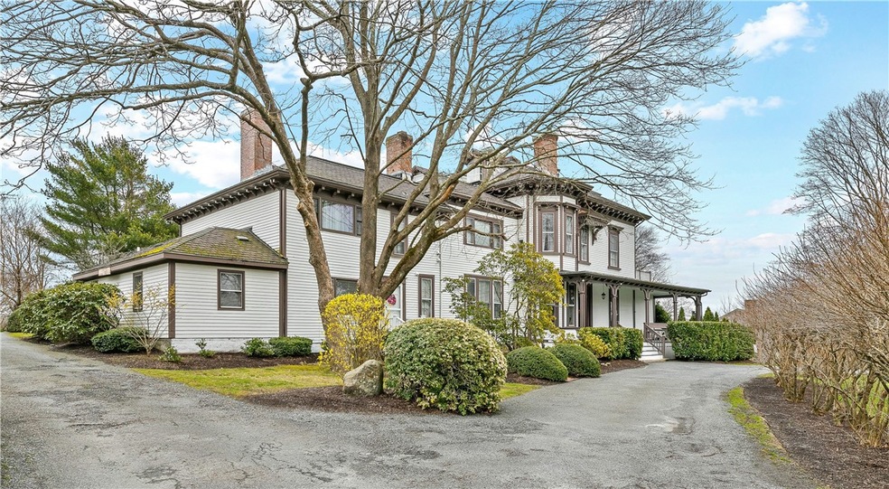 46 Chastellux Ave unit M8, Newport, RI 02840 - photo 1