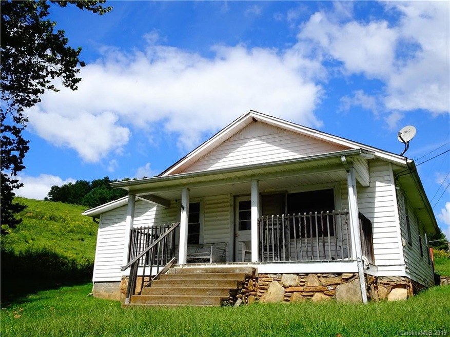 606 Mckinney Rd unit B, Burnsville, NC 28714 - photo 1