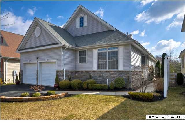 6 Wellington St, Holmdel, NJ 07733 - photo 1