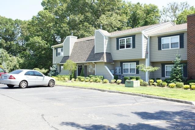 350 Lake Pointe Dr unit 350, Middle Island, NY 11953 - photo 1