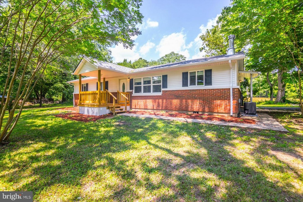 1590 Chester Ave, Bryans Road, MD 20616 - photo 1